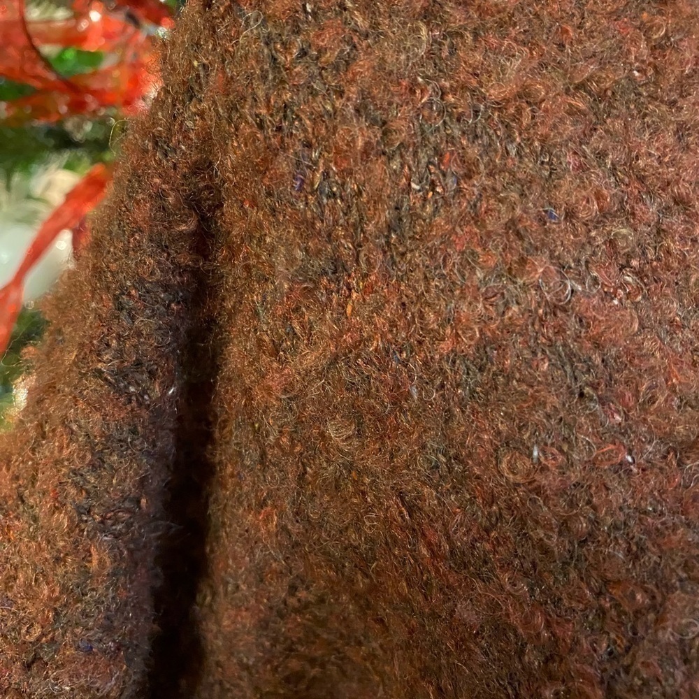 ASTR Women’s Pullover Sweater - Picture 4 of 9